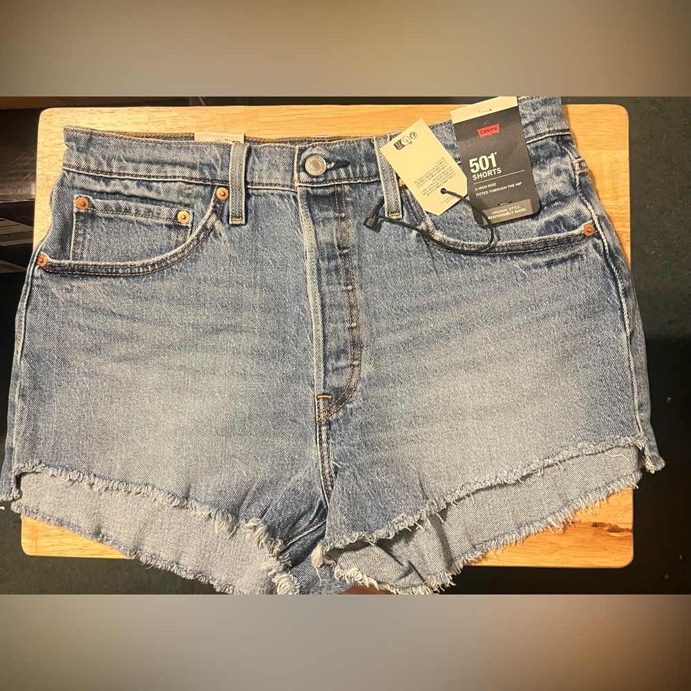 Levi’s 501 Womens Blue Original Prem Cutoff Denim Shorts Size 31 NWT Button Fly